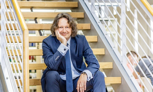 Prof. Ryszard Koziołek: Uniwersytet Śląski pracuje na poziomie żółtym