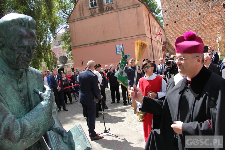 Odsłonięcie pomnika ks. Michalskiego