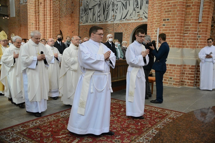 Opole. Święcenia kapłańskie