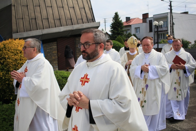 Dziewkowice. Święcenia kapłańskie ks. Damiana Sklorza