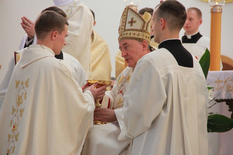 Tarnów. Święcenia kapłańskie 2020