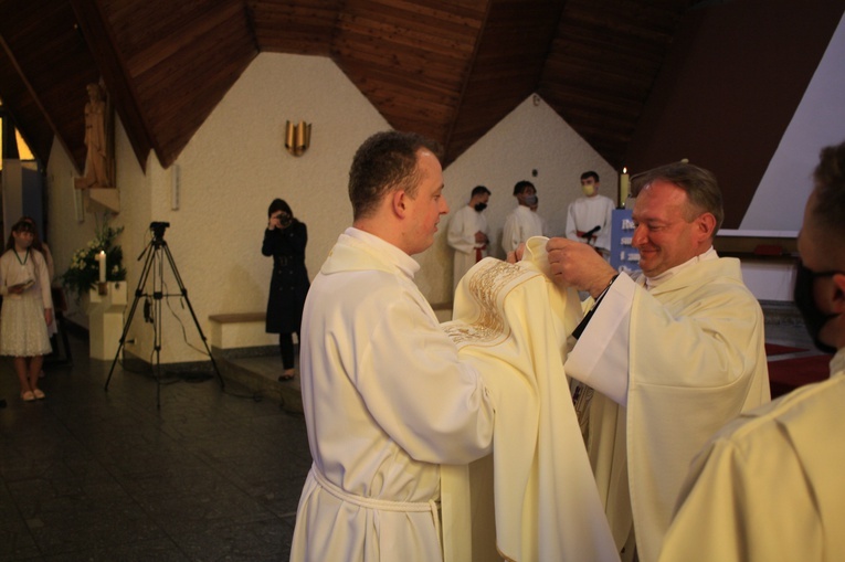 Dziewkowice. Święcenia kapłańskie ks. Damiana Sklorza