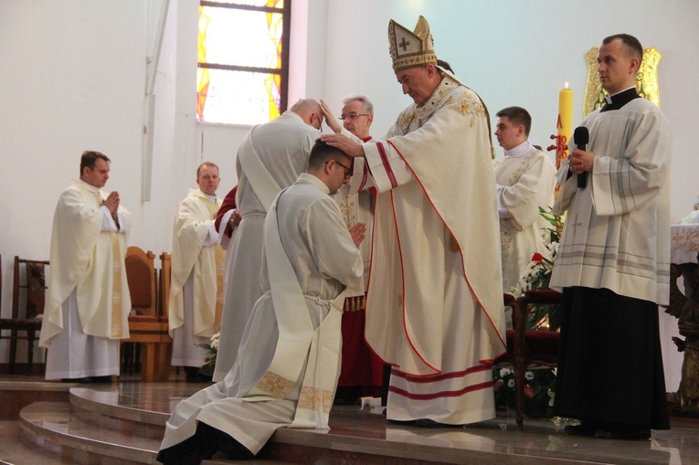 Tarnów. Święcenia kapłańskie 2020