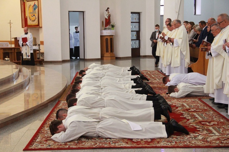 Tarnów. Święcenia kapłańskie 2020