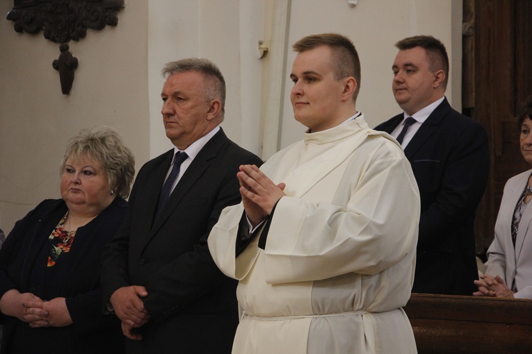 Łowicz. Święcenia kapłańskie