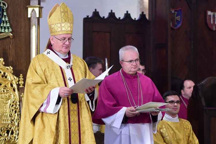 Święcenia kapłańskie. Konkatedra św. Jakuba w Olsztynie