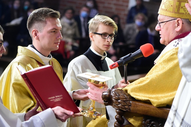 Święcenia kapłańskie. Konkatedra św. Jakuba w Olsztynie