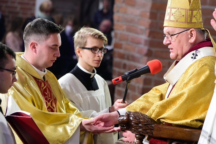 Święcenia kapłańskie. Konkatedra św. Jakuba w Olsztynie