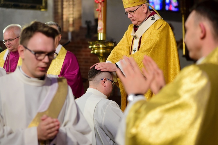 Święcenia kapłańskie. Konkatedra św. Jakuba w Olsztynie