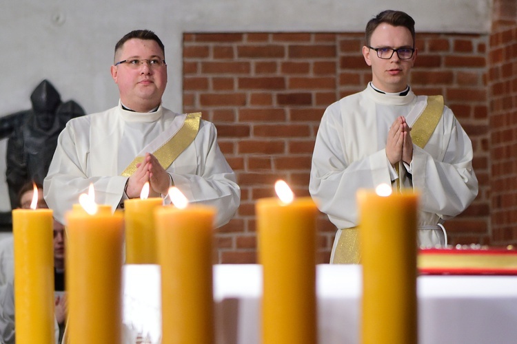 Święcenia kapłańskie. Konkatedra św. Jakuba w Olsztynie