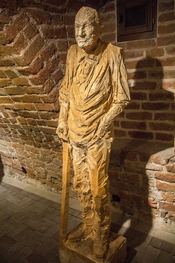 Rzeźby Józefa Nowaka