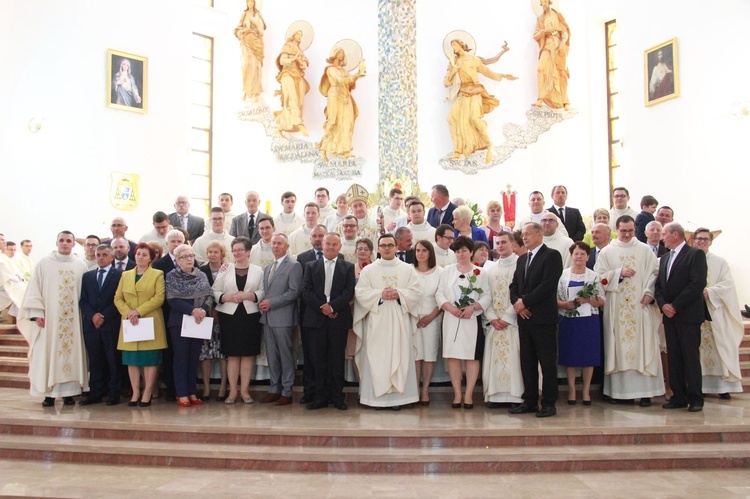 Diecezja tarnowska ma 20 nowych kapłanów: "Jesteśmy najszczęśliwszymi ludźmi"