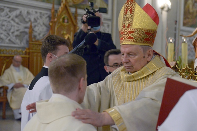 Święcenia kapłańskie w radomskiej katedrze