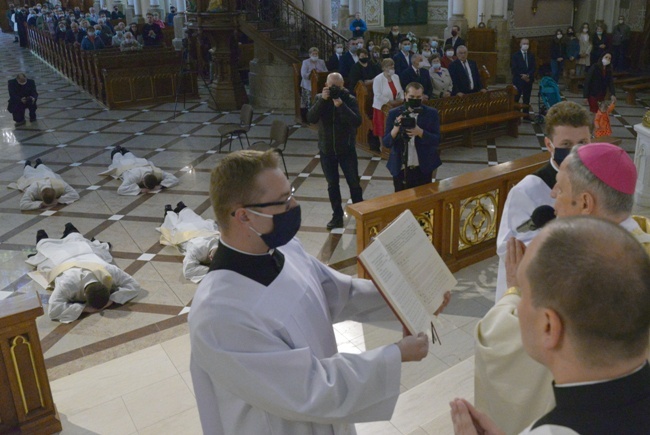 Święcenia kapłańskie w radomskiej katedrze