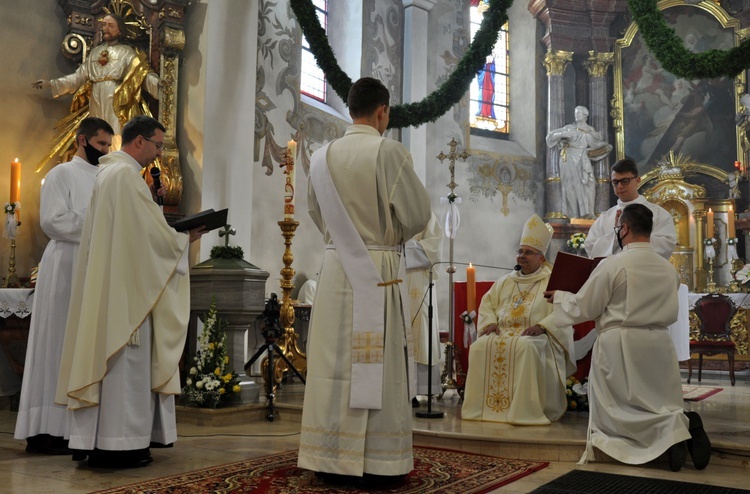 Kujawy. Święcenia kapłańskie ks. Pawła Leżucha