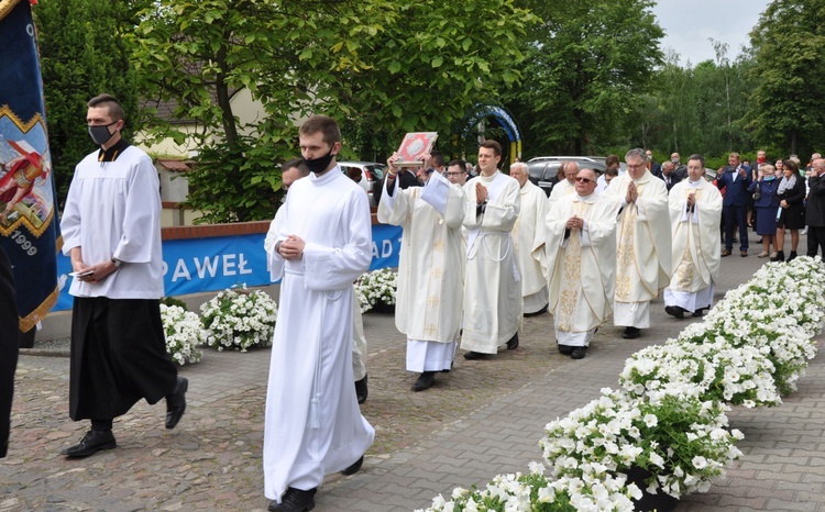 Kujawy. Święcenia kapłańskie ks. Pawła Leżucha