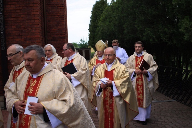 Grodziec. Święcenia kapłańskie ks. Szymona Supela