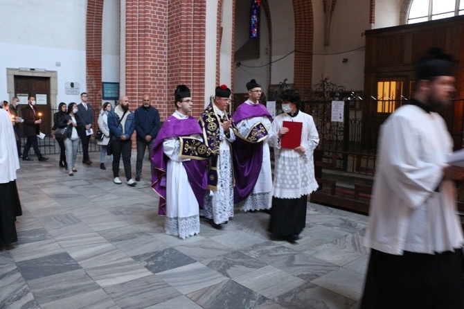 Chrzest Patryka w nadzwyczajnej formie rytu rzymskiego