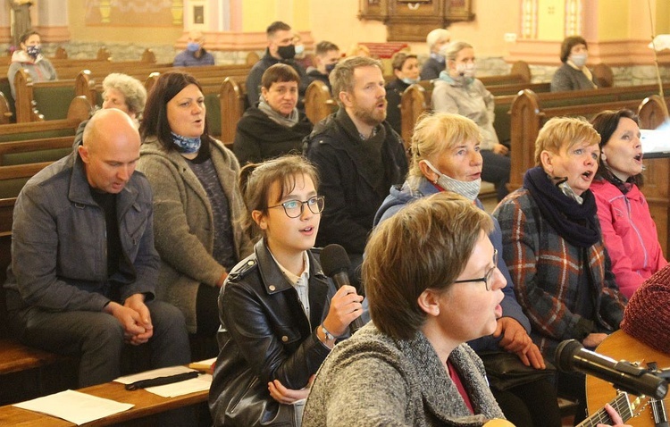 Pięćdziesiątnica - czuwanie w parafii Narodzenia NMP w Lipniku - 2020