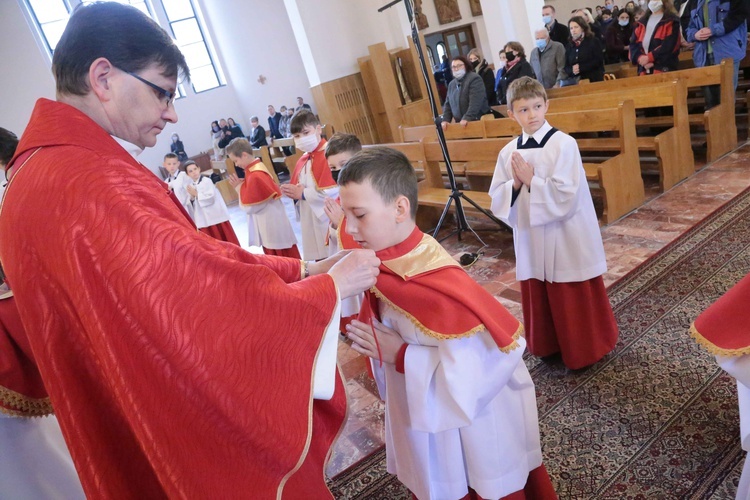 Błogosławieństwo ministrantów w Dobrej