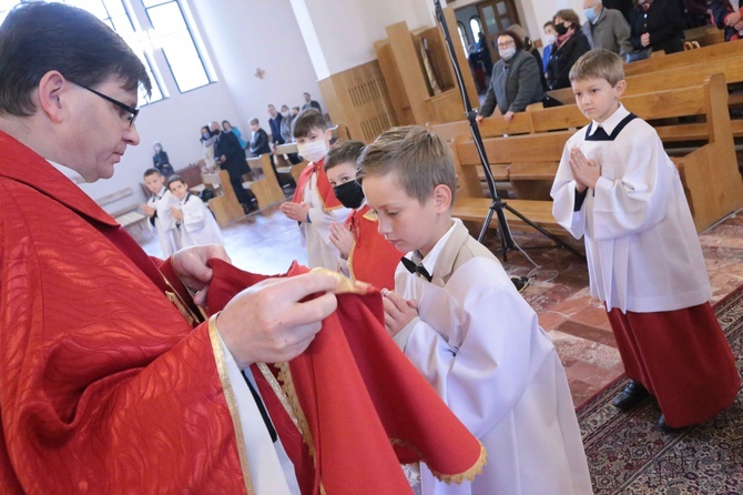 Błogosławieństwo ministrantów w Dobrej