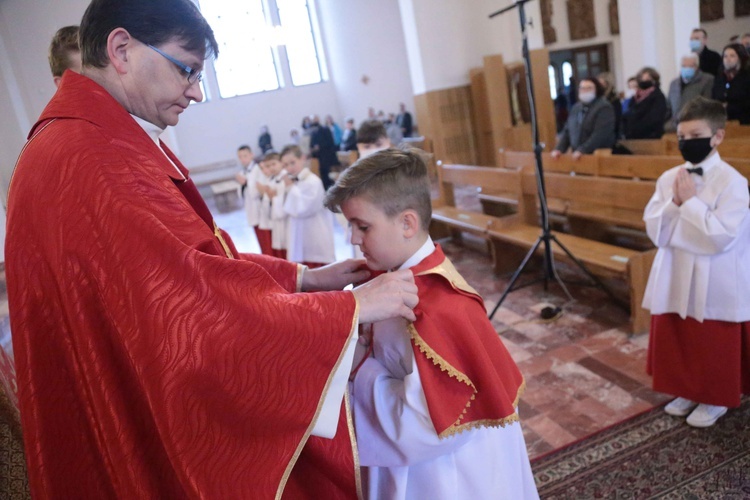 Błogosławieństwo ministrantów w Dobrej