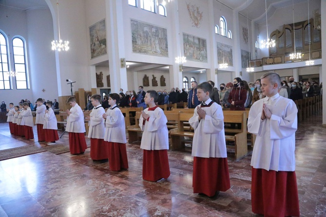 Błogosławieństwo ministrantów w Dobrej