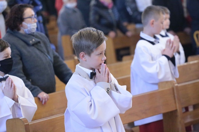 Błogosławieństwo ministrantów w Dobrej