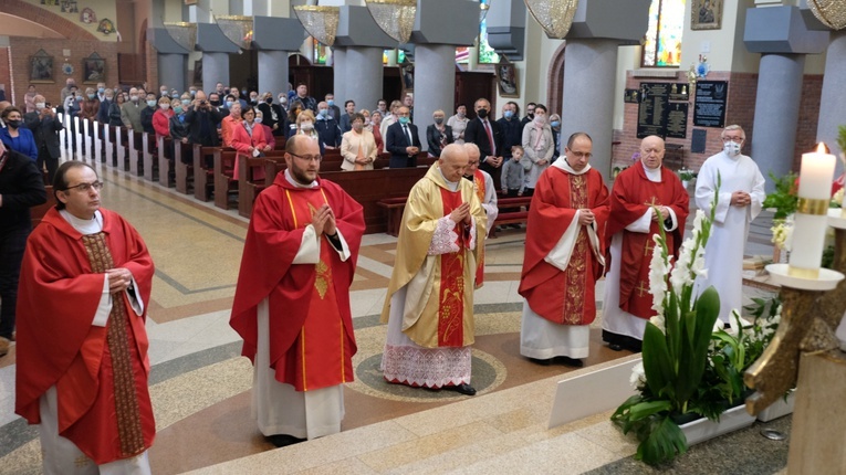 Dziękczynienie za 50 lat kapłaństwa ks. Janusza Idzika