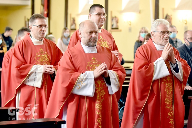 Odpust w parafii pw. Zesłania Ducha Świętego w Boguszowie-Gorcach