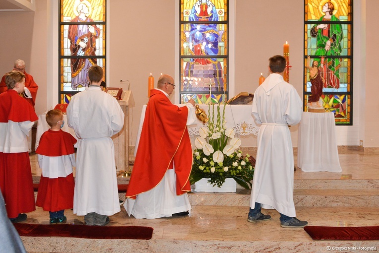 Odpust w parafii pw. Ducha Świętego w Bielawie