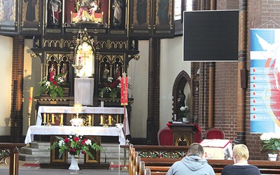 Modlitewny dyżur w parafii pw. Świętej Trójcy w Legnicy przypada każdego roku na 27 maja.