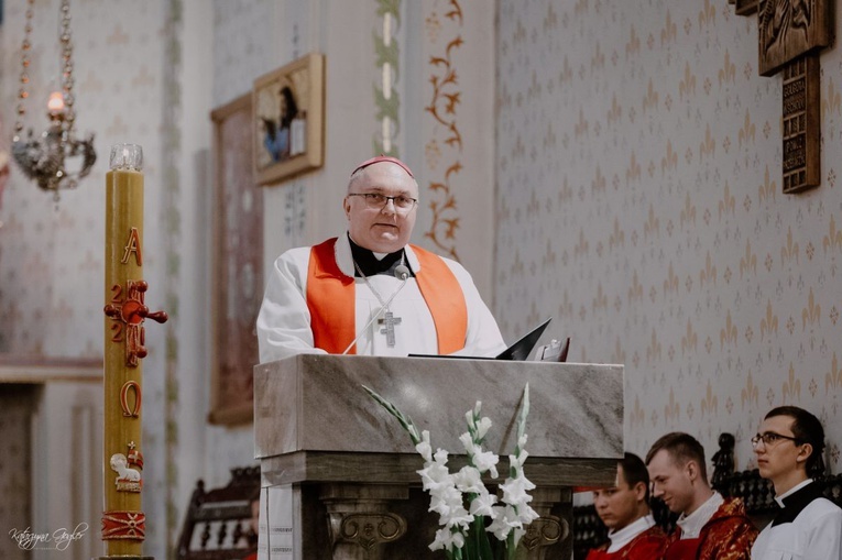 Msza św. prymicyjna ks. Damiana Dadaka w Rajczy - 2020