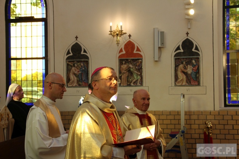 Poświęcenie zabytkowej kaplicy w Kostrzynie nad Odrą