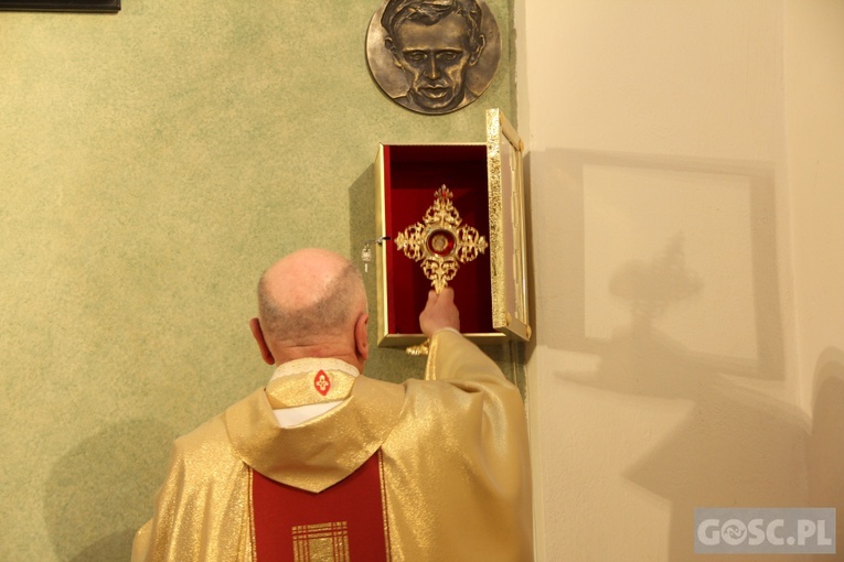 Poświęcenie zabytkowej kaplicy w Kostrzynie nad Odrą