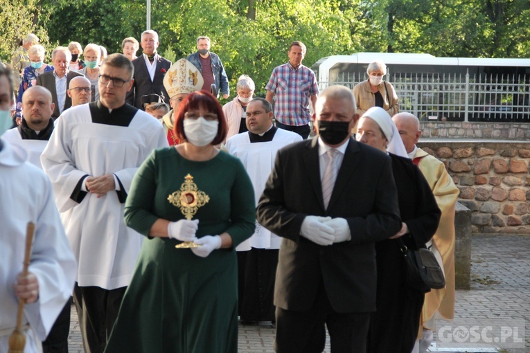 Poświęcenie zabytkowej kaplicy w Kostrzynie nad Odrą