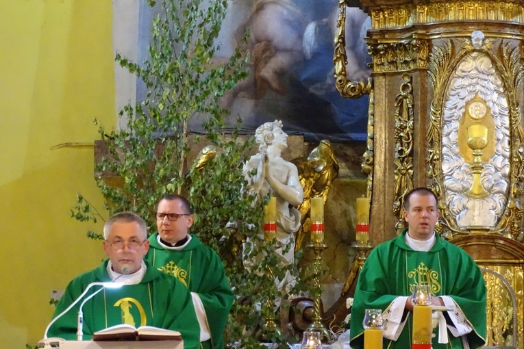 Wschowa. 30 lat kapłaństwa ks. Dariusza Ludwikowskiego