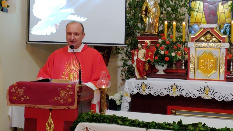 Jubileusz 50-lecia kapłaństwa ks. Stanisława Kucharskiego