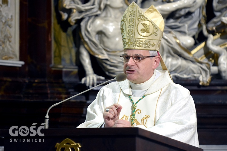 Msza św. w świdnickiej katedrze w I czwartek czerwca.