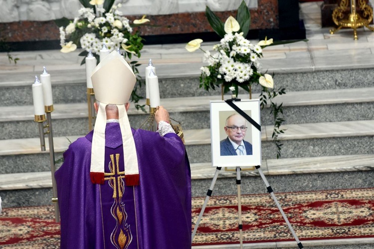 Pogrzeb Kazimierza Stachonia, wieloletniego kościelnego w Świdnicy