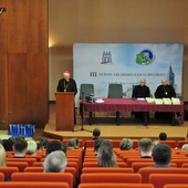 Abp Budzik: Synod ma służyć Kościołowi, aby się przyjrzał, w jakim jest miejscu