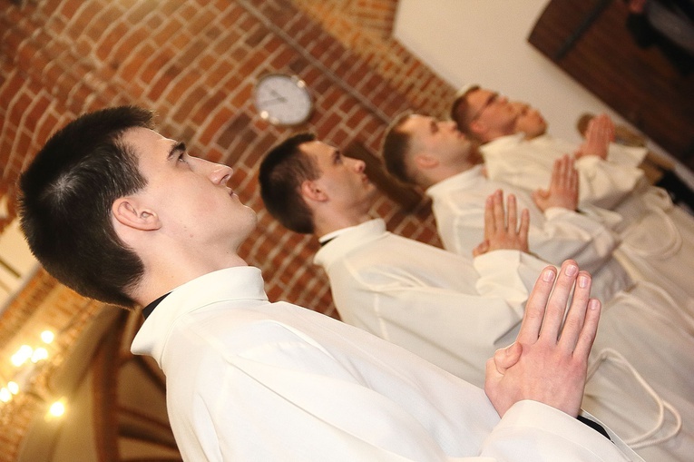 Święcenia diakonatu w Kołobrzegu cz. 1