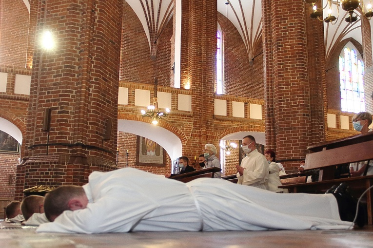 Święcenia diakonatu w Kołobrzegu cz. 2