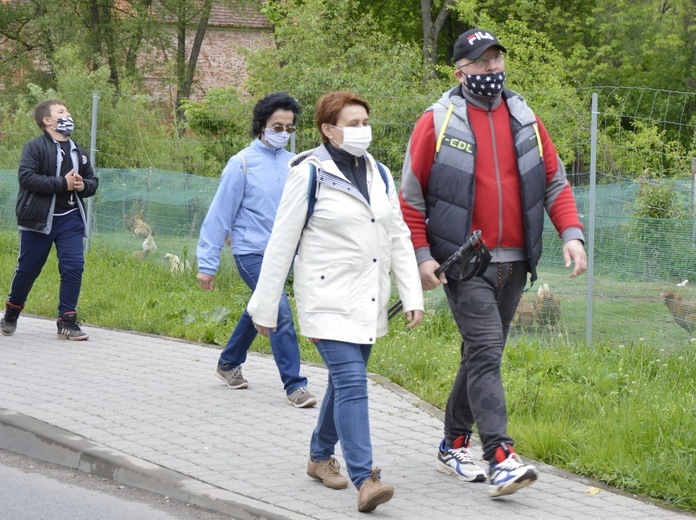 296. pielgrzymka noworudzian do Matki Bożej