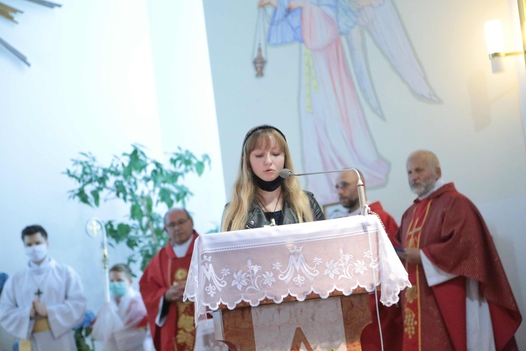 Bierzmowanie w Królowej Górnej