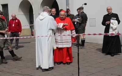 Krakowscy biskupi o odnowie Kościoła, doświadczeniu pandemii i jedności  