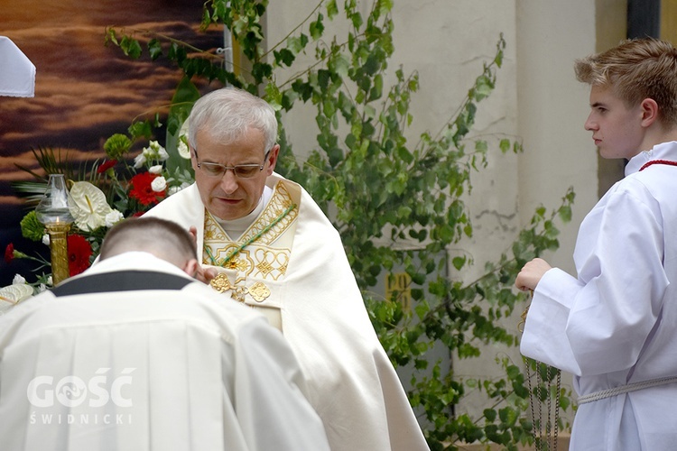 Boże Ciało z trzema biskupami w Świdnicy