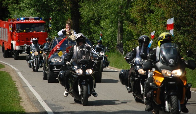 Boże Ciało z widokiem na Tatry