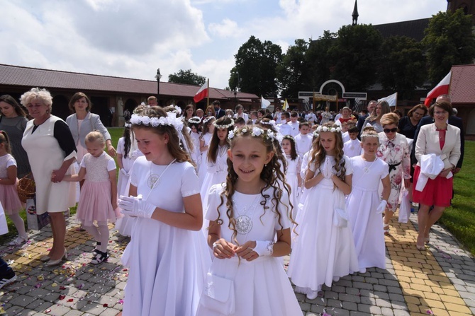 Boże Ciało i I Komunia w Szczepanowie 