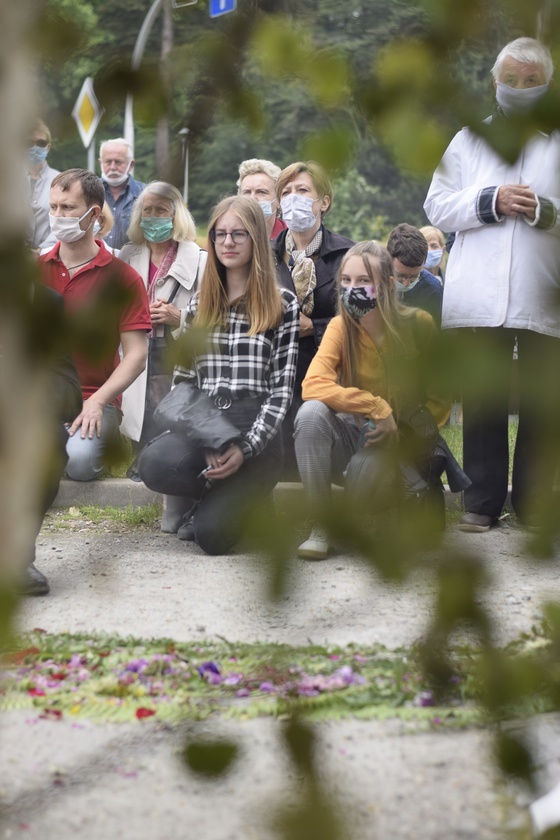 Boże Ciało w parafii św. Jadwigi na wrocławskim Kozanowie